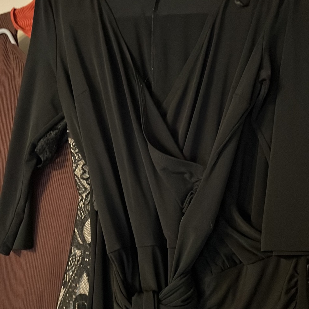 Cute tie around black dress🌸🌸🌸Todays Hot Price🌸🌸🌸😆 - Picture 1 of 5